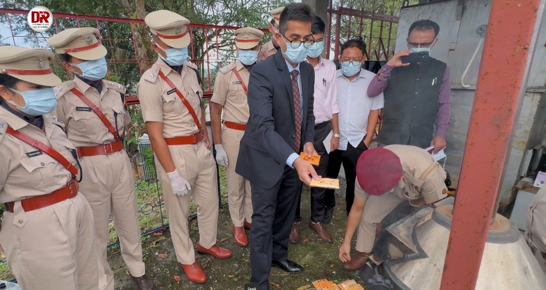 Heroin no. 4 Rs nuai 14 chuang man hu hal ral