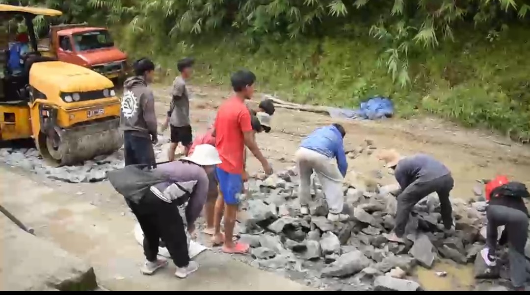 Kawng khuar nasa siam hnatlang thawk leh